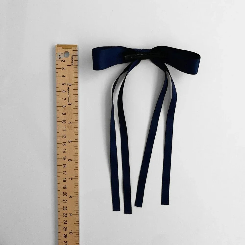 NWT Pretty Girls Long Hair Bows Satin Ribbon Clip on Kids Hair Accessory Navy - Picture 3 of 3